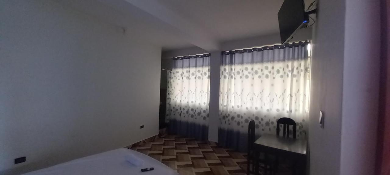 Hospedaje Miraflores Moyobamba Kültér fotó